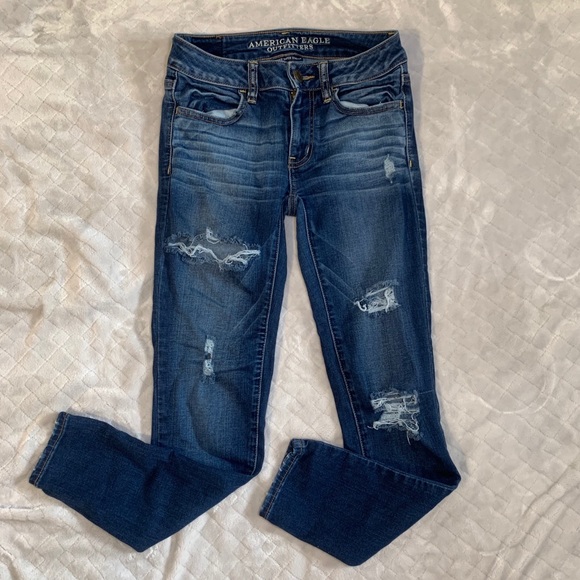 American Eagle Women’s • Skinny Distressed Jeans 0 - Picture 2 of 8